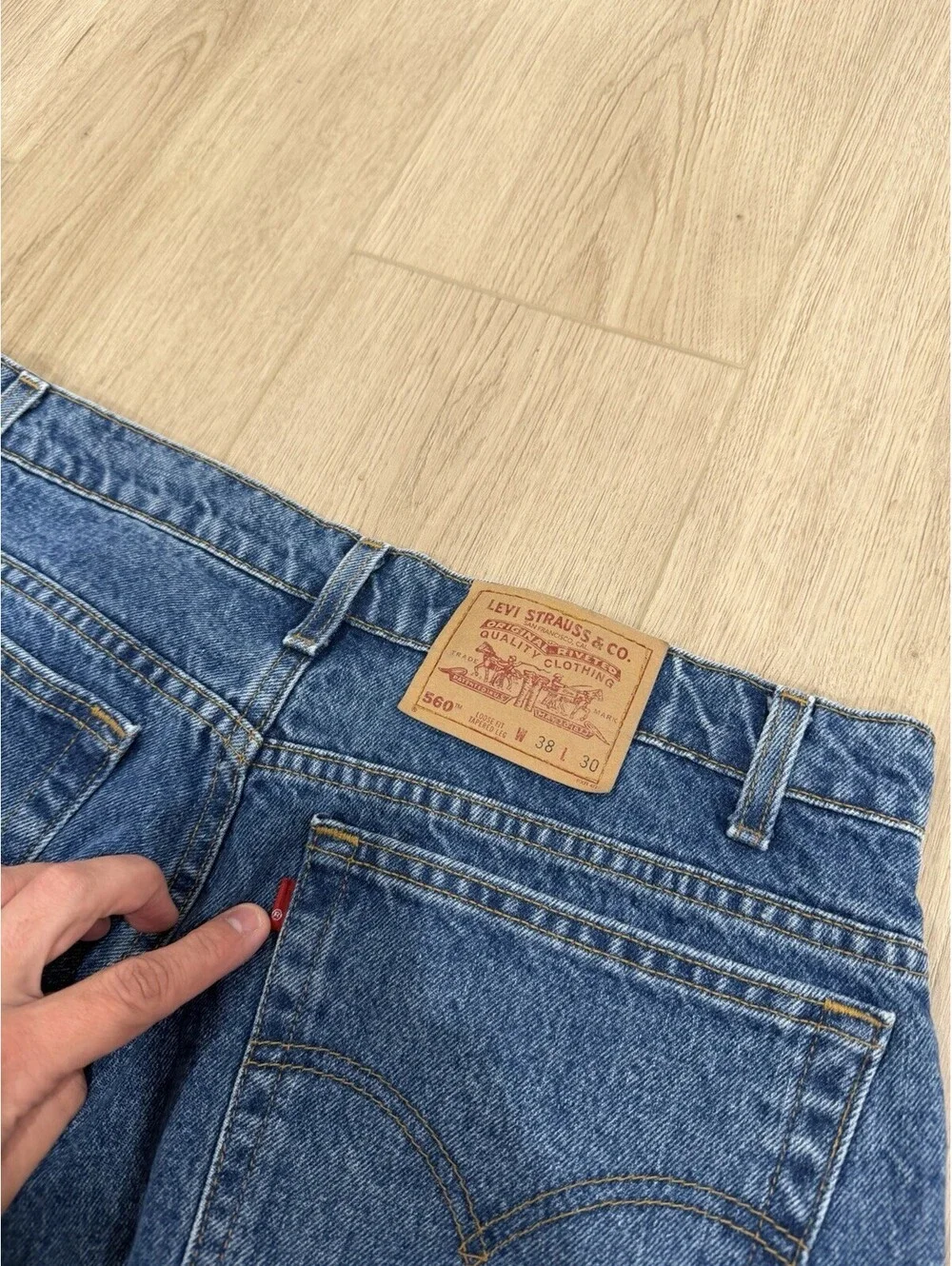 NWOT Vintage 90s Levis 560 Jeans 36x31 Loose Fit Tapered Leg Blue USA Made 1997